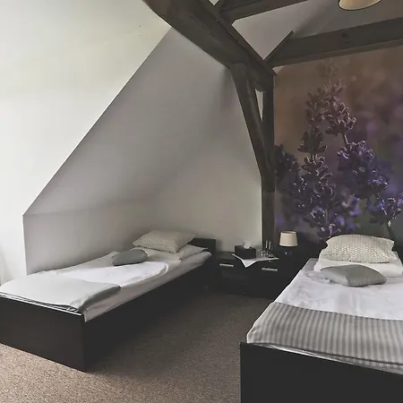 Dworek Tuszkowka W Kaputach 3* Stare Babice