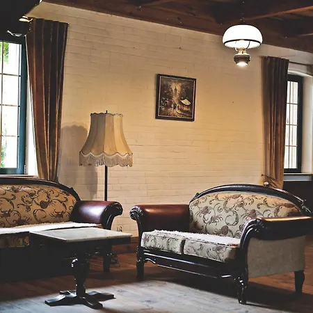 Dworek Tuszkowka W Kaputach B&B 3*