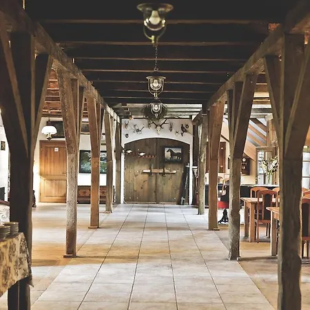 Dworek Tuszkowka W Kaputach B&B