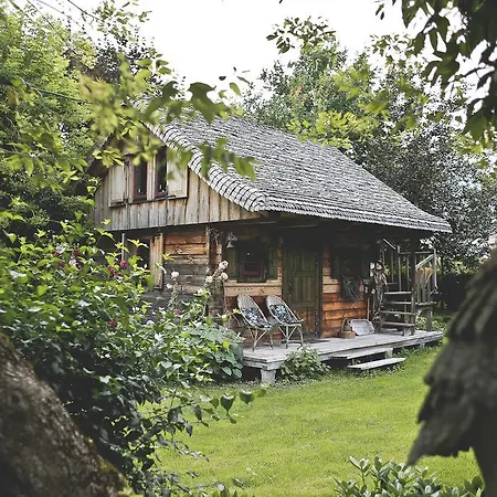 B&B Dworek Tuszkowka W Kaputach 3*