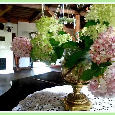 Dworek Tuszkowka W Kaputach B&B Stare Babice