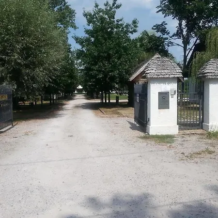 Dworek Tuszkowka W Kaputach 3*